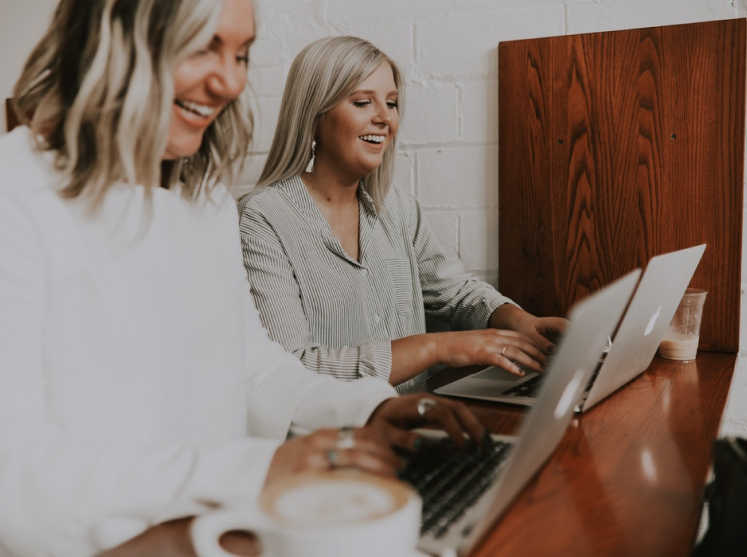 Photo de Emma Dau sur Unsplash